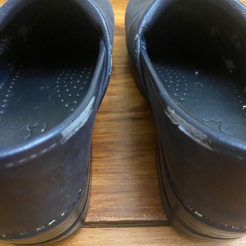 Dansko Gray Leather Clogs Shoes Womens Size 40 EU Comfort‎ Slip On Casual *FLAW - Picture 7 of 12